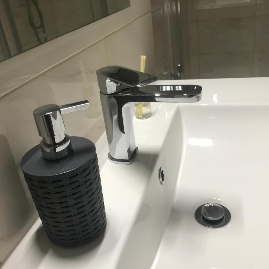 Double Room with Private Bathroom,1039095415:JPEG